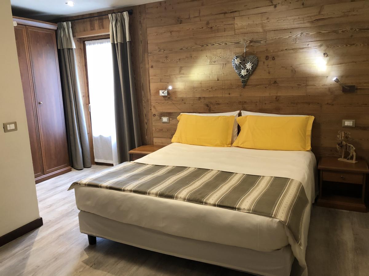 Hotel Edelweiss Pré-Saint-Didier Екстериор снимка