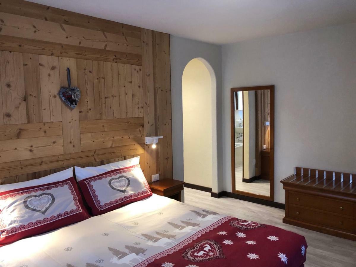 Hotel Edelweiss Pré-Saint-Didier Екстериор снимка
