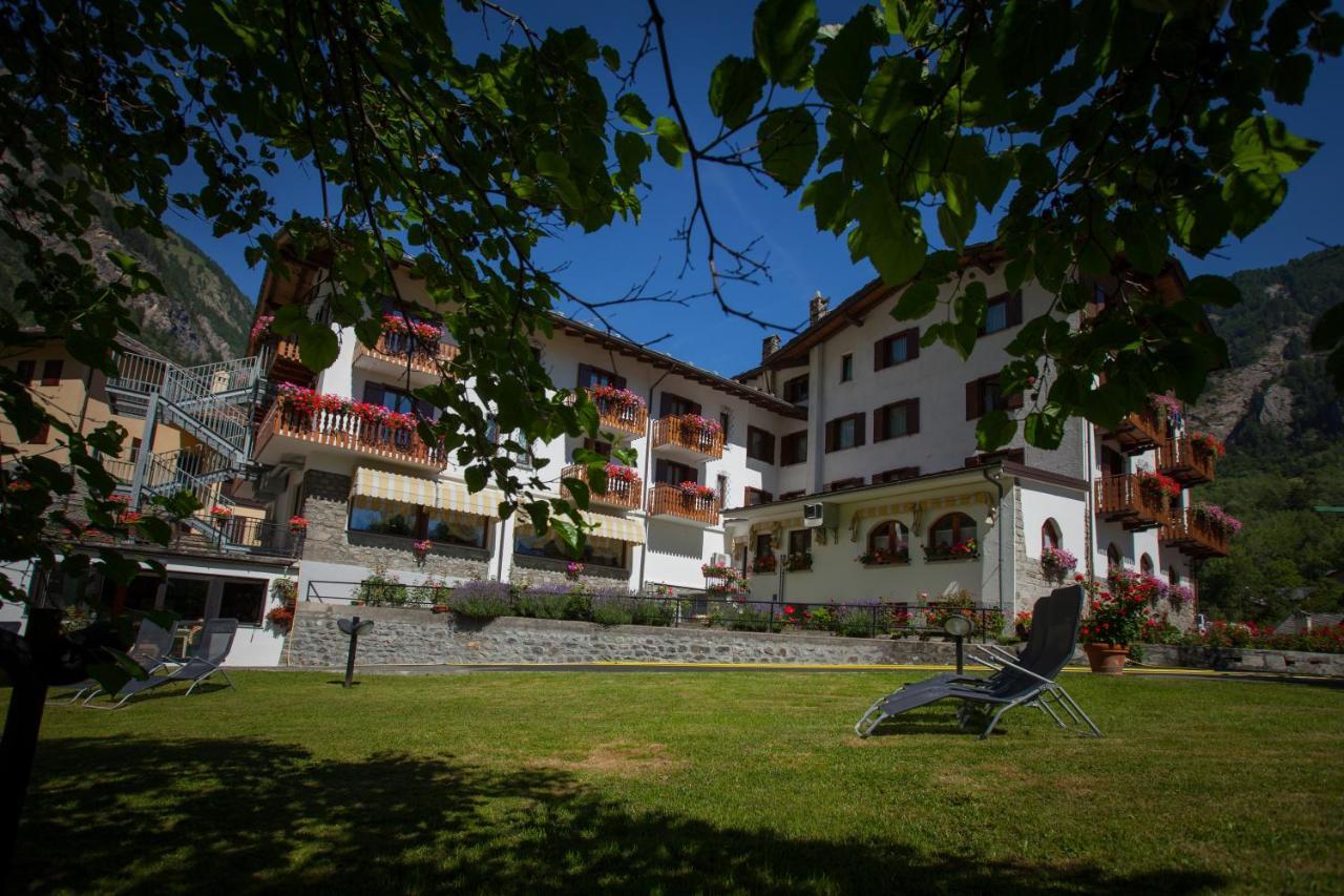 Hotel Edelweiss Pré-Saint-Didier Екстериор снимка
